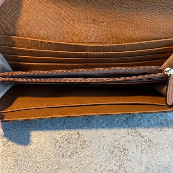 Michael Kors Brown Signature MK Continental Wallet with Gold Logo - Picture 3 of 4